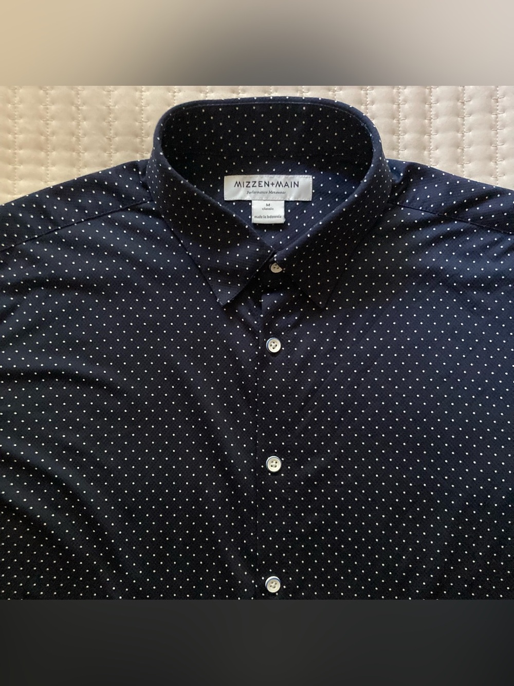 Mizzen+Main Short Sleeve Button Up Shirt Men’s Medium Blue White Polka Dots